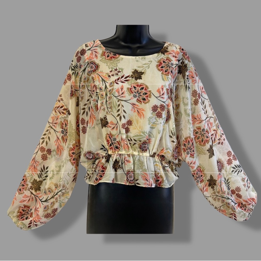 Olivaceous Womens Floral Long Sleeve Gathered Waist Romantic Peasant Top / Small